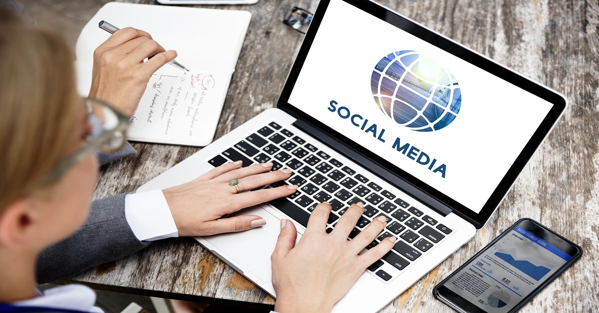 SocialMediaGitls: A simple guide to better understanding the world of social media
